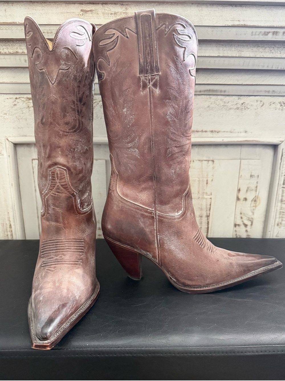 Women's Pointed Toe Brown Leather Western Heeled Boots WORN ONCE